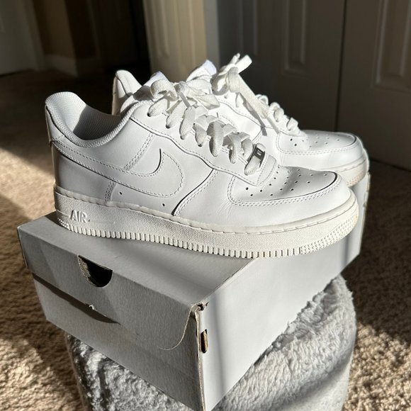 Nike Shoes - Nike Air Force 1 '07 - White  - Lightly Used - Women's - US 7.5
